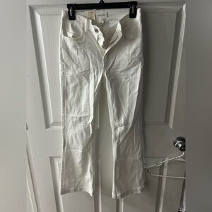 American Eagle (AE77) White Premium Crop Flare Jean